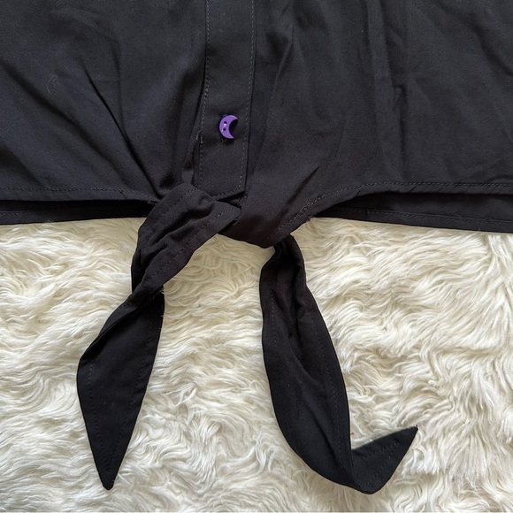 Disney Her Universe Top Hocus Pocus Tie Front Button Up Shirt XL NWT New - Picture 7 of 12